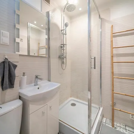 10th Floor Studio In The City Center Of Apartment Wroclaw